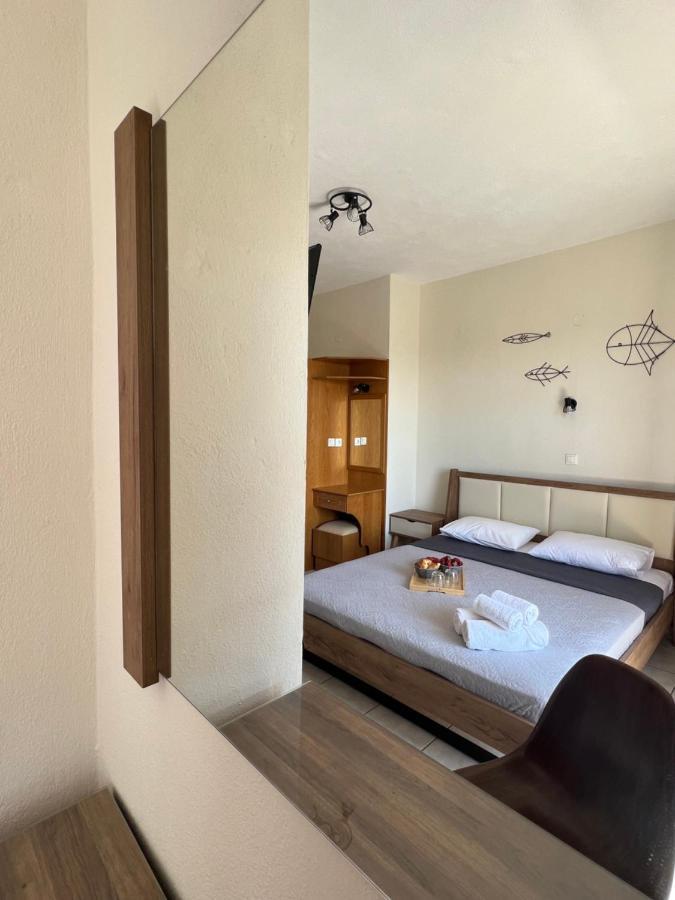 Jimmy'S Guest House Skiathos Екстер'єр фото